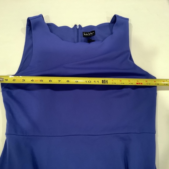 NEW Nicole Miller Blue Fit and Flare Dress Size Large Scalloped Neck Sleeveless - Picture 5 of 10